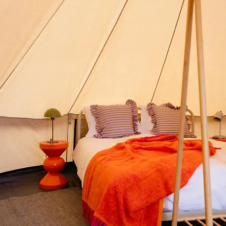 Hoeve De Binnenplaets - Glamping Tent Met Hottub Luxe tent Schimmert